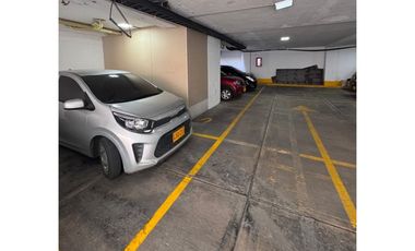 AREA EN ALQUILER EN EDIFICIO EUCARISTICO CALI