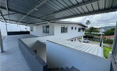 LOCAL COMERCIAL / VILLA ZAITA / 2 NIVELES / 830M / 20 PARKING