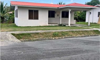 ALQUILER DE CASA EN BUGABA 3R