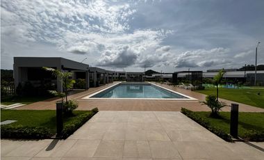 CASA EN VENTA IMATERRA WOODLANDS PANAMA PACIFICO