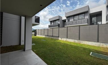 CASA EN VENTA IMATERRA WOODLANDS PANAMA PACIFICO