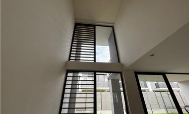 CASA EN VENTA IMATERRA WOODLANDS PANAMA PACIFICO