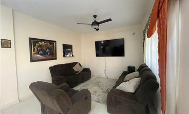 LAS CUMBRES / MIRADOR DEL LAGO / 300M / 4 HABITACION / LINEA BLANCA