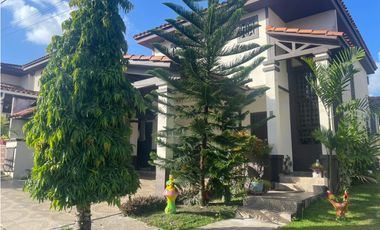 LAS CUMBRES / MIRADOR DEL LAGO / 300M / 4 HABITACION / LINEA BLANCA