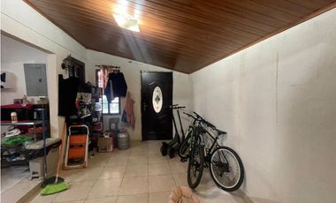 LAS CUMBRES / MIRADOR DEL LAGO / 300M / 4 HABITACION / LINEA BLANCA