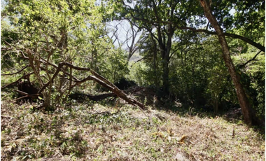 TERRENO / ALTOS DEL MARIA / 2455M / MAYORMENTE PLANO / CLIMA FRESCO