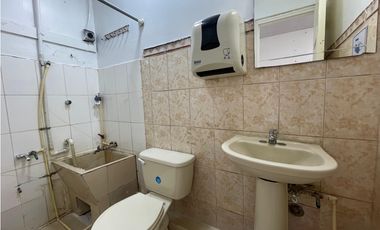 EL CANGREJO / EDIFICIO MARQUIS / 60M / DIVISIONES / SOBRE VIA
