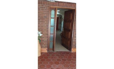 VENTA CASA Bº AVENIDA NORTE.