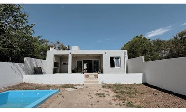 VENTA HERMOSA CASA 2 DORMITORIOS LOS LAPACHOS 3