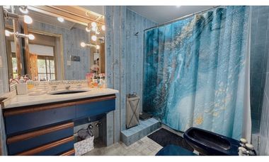 Venta departamento 3 dormitorios con cochera Zona Centro