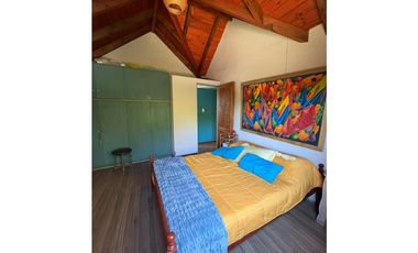 VENTA CASA CON BAJADA PRIVADA AL RIO -ECOSUSTENTABLE-  TALA HUASI