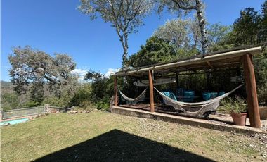 VENTA CASA CON BAJADA PRIVADA AL RIO -ECOSUSTENTABLE-  TALA HUASI