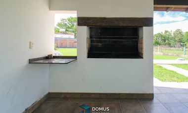 VENTA CASA EN LA MERCED CHICA