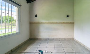 VENTA CASA EN LA MERCED CHICA