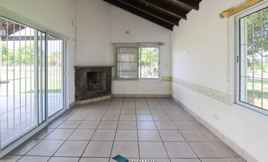 VENTA CASA EN LA MERCED CHICA