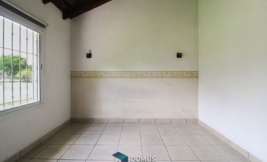 VENTA CASA EN LA MERCED CHICA