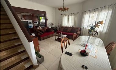 Chalet 3 ambientes en venta