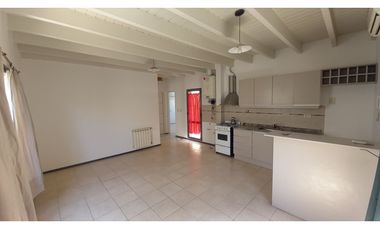 BAJÓ DE PRECIO! DEPARTAMENTO CON COCHERA ZONA ESPAÑOL