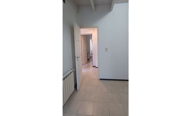 BAJÓ DE PRECIO! DEPARTAMENTO CON COCHERA ZONA ESPAÑOL