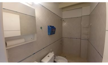 BAJÓ DE PRECIO! DEPARTAMENTO CON COCHERA ZONA ESPAÑOL