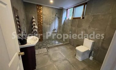 Casa en Venta en LAGO COLBUN !!! Casa nueva de 240 m2 construidos solida con orilla de lago !!!!..