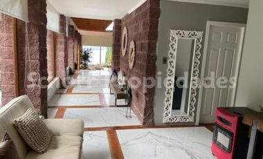 Casa en Venta en LAGO COLBUN !!! Casa nueva de 240 m2 construidos solida con orilla de lago !!!!..