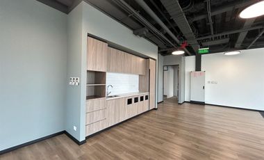 Oficina en Arriendo en Andrés Bello 2425