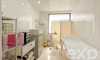 Oficina en Arriendo en Del Inca 4446