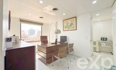 Oficina en Arriendo en Del Inca 4446