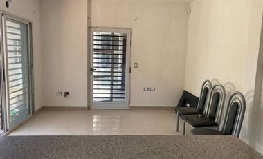 CASA 5 AMBIENTES EN VENTA EN GUERNICA