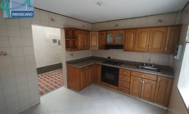 Casa-local en Arriendo Ubicado en Envigado Codigo 2809