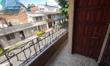 Casa-local en Arriendo Ubicado en Envigado Codigo 2809
