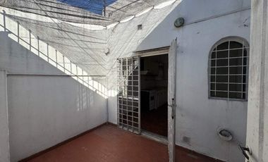 Departamento Tipo Casa en alquiler en Wilde Centro