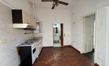 Departamento Tipo Casa en alquiler en Wilde Centro