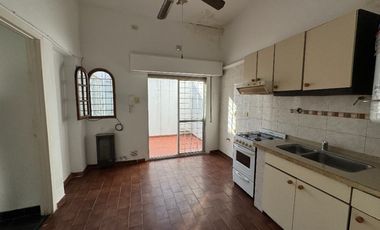 Departamento Tipo Casa en alquiler en Wilde Centro