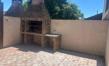 Departamento en venta c/ cochera en Santa Clara del Mar