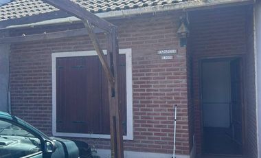 Departamento en venta c/ cochera en Santa Clara del Mar