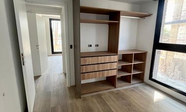 Dpto en VENTA a ESTRENAR - Paddock - 2 dormis + balcón + cochera - J J Paso 7700