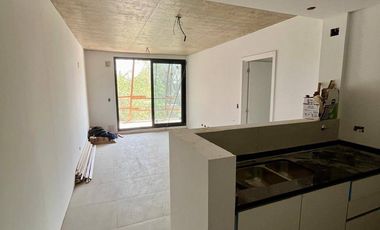 Dpto en VENTA a ESTRENAR - Paddock - 2 dormis + balcón + cochera - J J Paso 7700