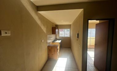 Departamento en alquiler en Ezpeleta Este