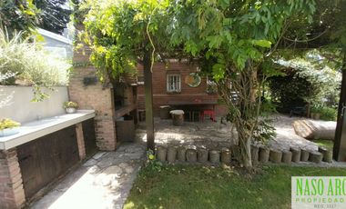 Hermosa propiedad en ventaen Sierra de los Padres. Red de gas natural a metros.