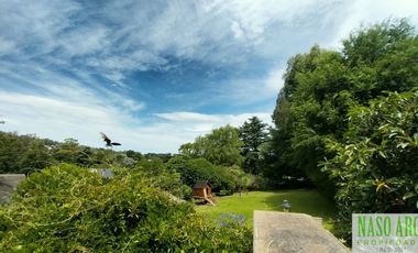 Hermosa propiedad en ventaen Sierra de los Padres. Red de gas natural a metros.