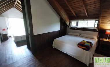 Hermosa propiedad en ventaen Sierra de los Padres. Red de gas natural a metros.