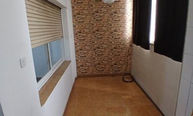 Depto tres ambientes en Avellaneda centro ALQUILER