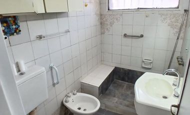 Depto tres ambientes en Avellaneda centro ALQUILER