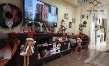 Casa en venta 2 dormitorio/ Villa Anguita