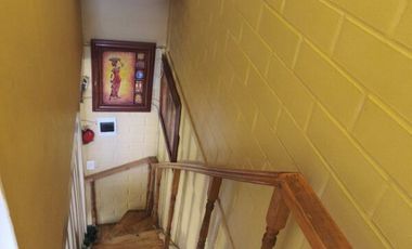 Casa en venta 2 dormitorio/ Villa Anguita