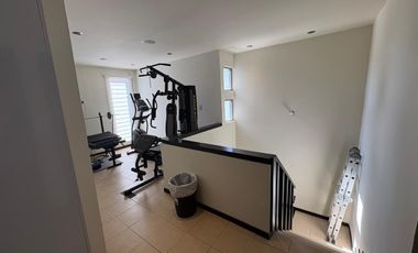 CASA INTELIGENTE CON OFICINA EN RENTA. SENDEROS, TORREON COAH.
