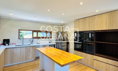 Gran casa remodelada en Miraflores