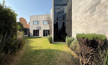 Casa en Venta, privada con seguridad, Interlomas, Hacienda de la luz